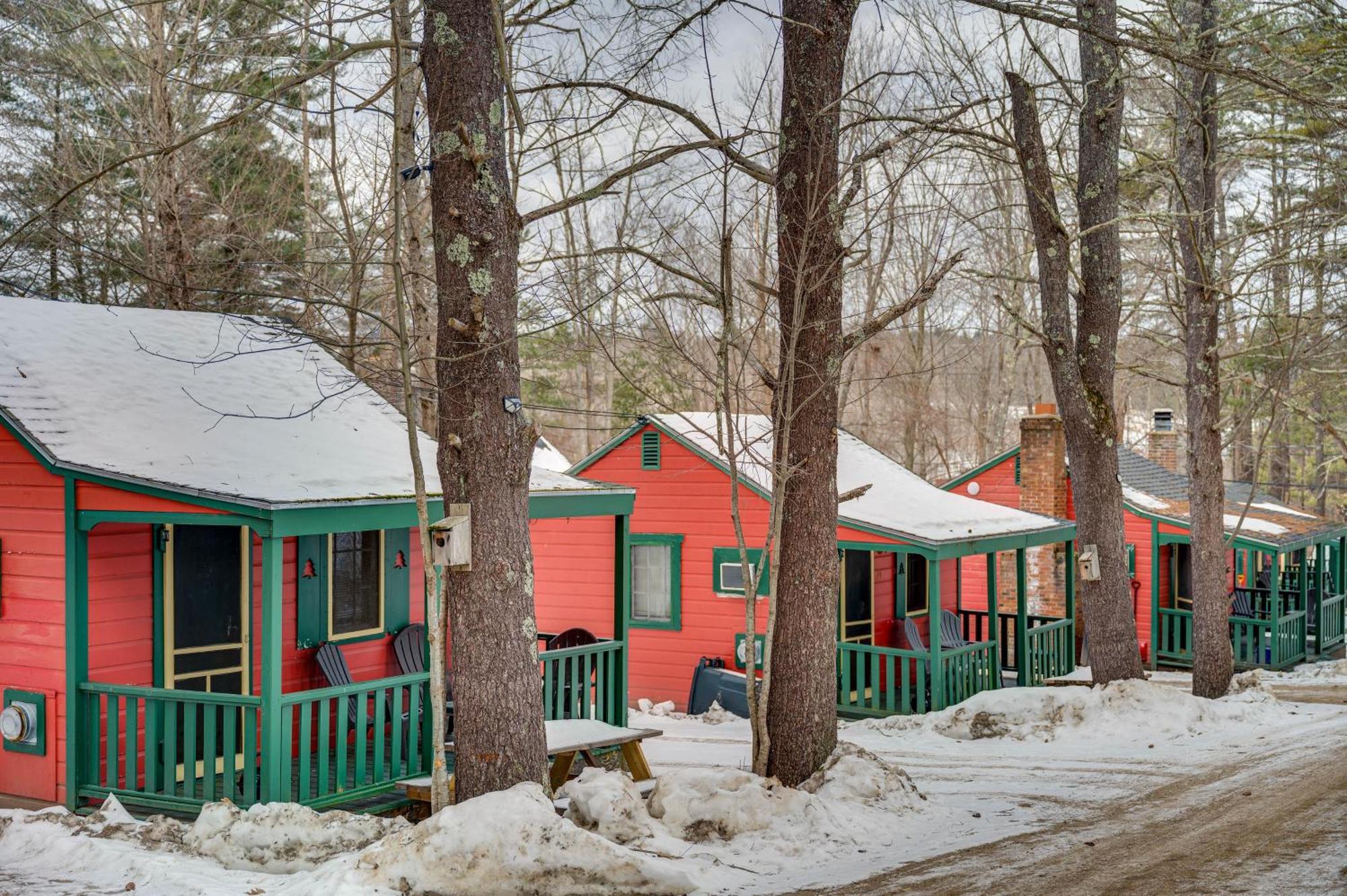 Cozy Laconia Studio With Pool Access - 2 Mi To Lake! Lägenhet Exteriör bild